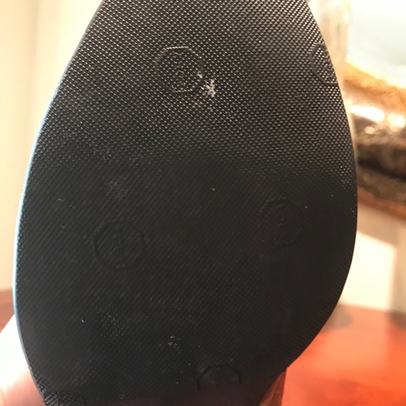 SOLD 🌹Lovely Joie knee high boot - Picture 8 of 11